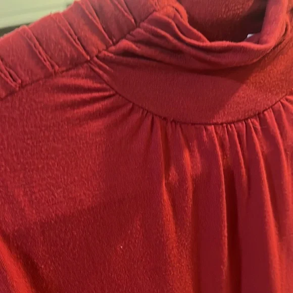 Joseph a ripkoff red high neck size large - Picture 6 of 8